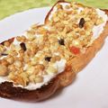 そらいろ猫's cooksnap of when they made フルーツグラノーラ練乳ヨーグルトトースト.