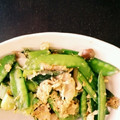 クックQ1UMSY☆'s cooksnap of when they made 絹さやの卵とじ.