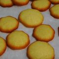 happy_children's cooksnap of when they made ラングドシャ☆卵白消費レシピ.