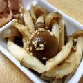こはる・▽・'s cooksnap of when they made しめじの胡麻和え.