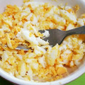 みっくママ's cooksnap of when they made 簡単♬綺麗♡潰しやすい♡ゆで卵の潰し方♬.