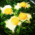 たぼーん's cooksnap of when they made 簡単!!ほうれん草＆半熟卵の粉チーズかけ.