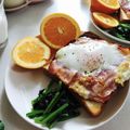 かおるルル's cooksnap of when they made とろ〜りハムエッグで キャベツトースト.