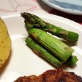 rubirubita's cooksnap of when they made アスパラガスのゆっくり焼き.