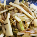 ぷりんちょこ♪'s cooksnap of when they made 捨てないで‼　ウドの皮のキンピラ.