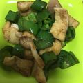 A11's cooksnap of when they made ピーマンと油揚げのバター醤油ピリ辛炒め.