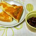 ちぃ兄やん's cooksnap of when they made きな粉バター＋小豆トースト.