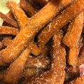 yu3☆'s cooksnap of when they made パンの耳で簡単美味しい揚げパン.