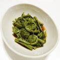 うまうま・らぶ's cooksnap of when they made 簡単♪こごみの油炒め.