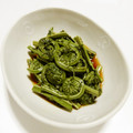 うまうま・らぶ's cooksnap of when they made 簡単♪こごみの油炒め.