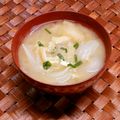 のば☀のば's cooksnap of when they made 玉ねぎと薄揚げの優しい味のお味噌汁.