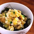 tiha's cooksnap of when they made 簡単節約ランチ☆油揚げ丼.