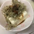 ゆーのめ's cooksnap of when they made 冷やっこ☆とろろ昆布のせ.