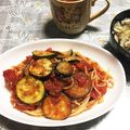 れごはん's cooksnap of when they made ナスとズッキーニのトマトソースパスタ.