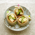 puniＫ's cooksnap of when they made 緑と黄色のちくわまき.