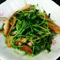 torisantom's cooksnap of when they made 豚トロと豆苗の炒め物.