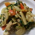 あいｾﾝｾｲ's cooksnap of when they made 豚こまと山芋・豆苗の麺つゆマヨ炒め.