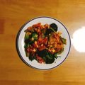 〜菜桜子〜's cooksnap of when they made 春❀ブロッコリーとウインナーのカレー炒め.