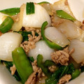 しちみママ's cooksnap of when they made 新玉ねぎとニラの挽き肉炒め.