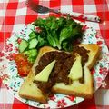 sakuraロゼット's cooksnap of when they made ★残ったミートで美味しいトースト★.