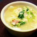 hapiyumi's cooksnap of when they made ヒミツ♡のふわふわ卵とレタスのスープ.