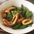 yudondon's cooksnap of when they made 焼き竹輪とスナップエンドウのマヨポン炒め.