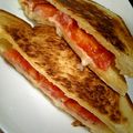 ばるぼあ's cooksnap of when they made ★ぼくのホットチーズサンド★.