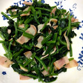 クックIKDMZ5☆'s cooksnap of when they made ほうれん草とベーコンのコンソメ炒め.