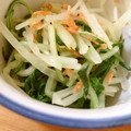 二角形's cooksnap of when they made 水菜と桜えびのおひたし【お弁当/赤・緑】.