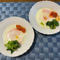 yesmama's cooksnap of when they made レンジで簡単♪卵にトマトのせました.