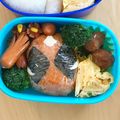 u_son712's cooksnap of when they made 仮面ライダーゴースト☆キャラ弁.