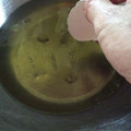 ♡りりたん♡'s cooksnap of when they made 割れた卵の殻を簡単に取り除く方法.