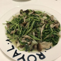 ☆まみぃ☆'s cooksnap of when they made 安価でスピーディ◎豆苗のにんにく炒め.
