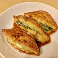 クックH2YG2O☆'s cooksnap of when they made 厚揚げの大葉チーズ挟み焼き.
