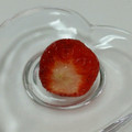 パンダ達の母です。's cooksnap of when they made イチゴのヘタを簡単に取る方法♪.