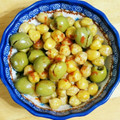 samira's cooksnap of when they made ヒヨコマメと黒&緑オリーブの炒め煮.