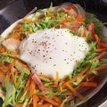 sohatsu's cooksnap of when they made レンジで、野菜たっぷり巣ごもり卵.