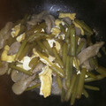 ☆みいKK☆'s cooksnap of when they made 南房総市給食◆ふきとおあげの煮物.