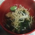 marinesno5's cooksnap of when they made 顆粒だしで簡単！えのきとわかめのお吸物.