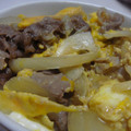 skeleton's cooksnap of when they made ☆牛肉と玉ねぎのすき煮の卵とじ.