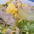 りっつーん's cooksnap of when they made 卵とレタス☆豚こまの春色炒め.