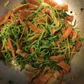 みみ姫's cooksnap of when they made 余った味付けいなりで！豆苗和え.