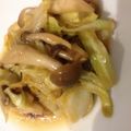 やすけもじょ's cooksnap of when they made きのことキャベツの味噌炒め.