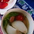 komifu's cooksnap of when they made 丸ごと玉ねぎとレタスのスープ♡.