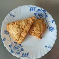 瑠依子's cooksnap of when they made 簡単HMカフェ風♡コーンフレークスコーン.