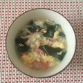 リラックマ君ママ♡'s cooksnap of when they made ワカメとカニカマの中華風たまご雑炊.