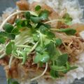 くゆりママ's cooksnap of when they made 簡単ランチ！えのきのそぼろ丼.