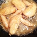 kanaんちのごはん's cooksnap of when they made 手羽先の甘辛煮風(フライパンひとつで).