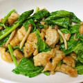 usamurasan's cooksnap of when they made ほうれん草と鶏胸肉のオイマヨ炒め.
