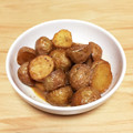 紅茶牛乳's cooksnap of when they made 素揚げ新じゃがのめんつゆバター煮.